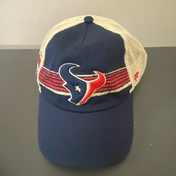 Fanatics Other - Houston Texans Licensed Fanatics Center Stripe Trucker Adjustable Hat - Navy